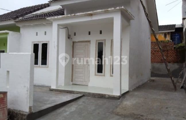 Rumah Baru Cantik dan Modern di Muara Enim