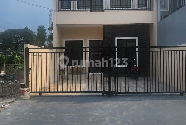Dijual Rumah Siap Huni 2 Lt Posisi Hooke Di Citra Raya