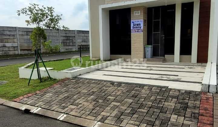 For Rent: Ready-to-Occupy Corner House