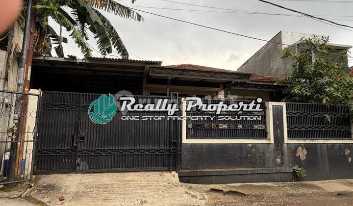For Rent House suitable for Business/Residence in Pondok Melati