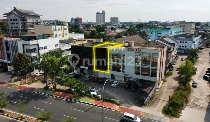 Ruko 3,5 Lantai Raden Patah Nagoya Sebelah Bank Hsbc