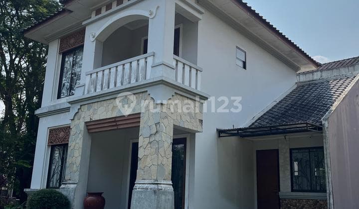 Disewakan Rumah Di The Green Bsd Tangerang Selatan