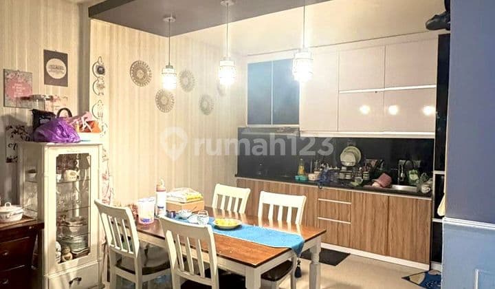 Hunian Nyaman 2 Lantai Dekat Supermarket Dan Akases Tol Cibubur