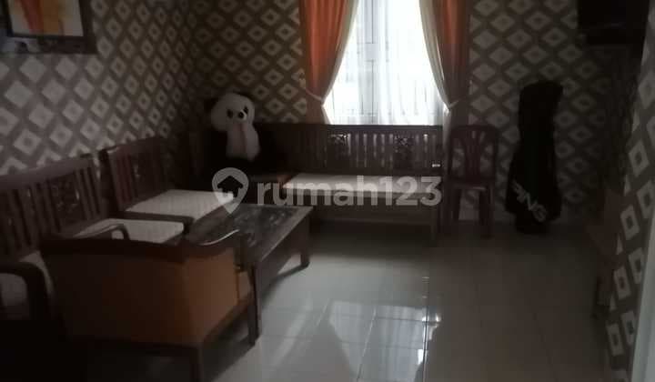 Hunian Nyaman 2 Lantai Dekat Akses Tol