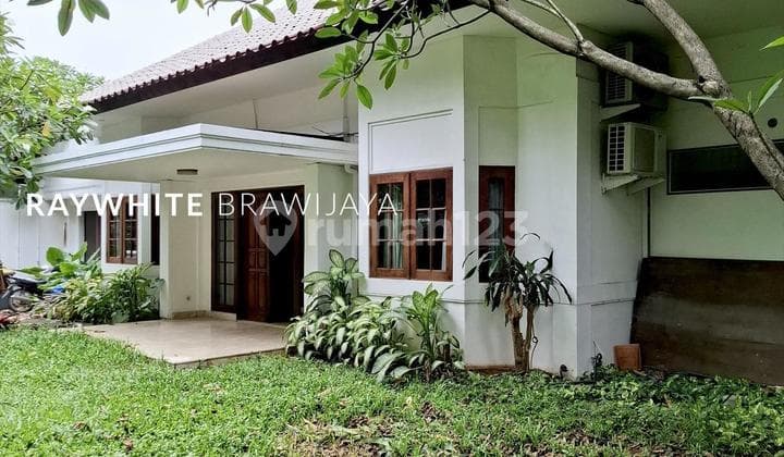 Rumah Layak Huni Area Wijay Kebayoran Baru