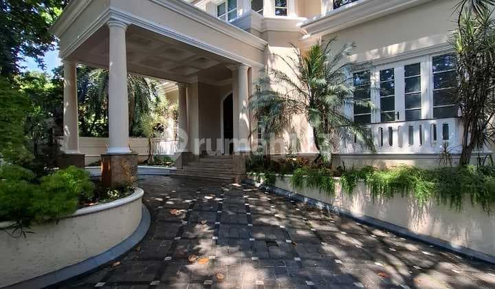 Rumah Mewah lokasi didalam cluster Brawiaya