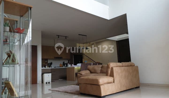 Dijual Rumah Area Turangga Siap Huni 2 Lantai