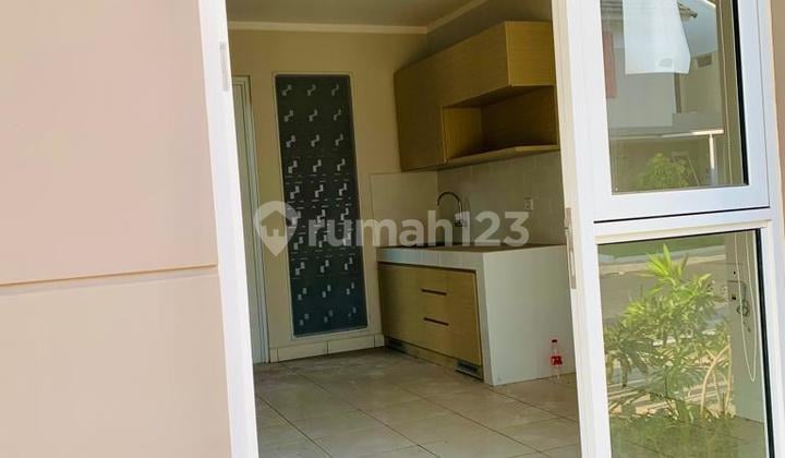 rumah minimalis 2 lantai lokasi di summarecon