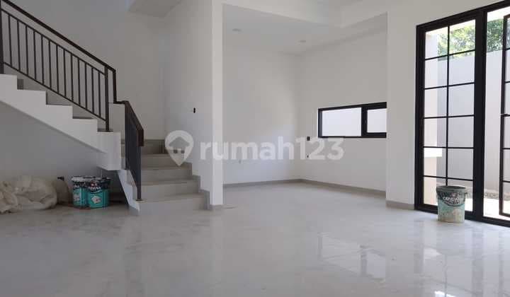 rumah minimalis modern baru di pondok hijau