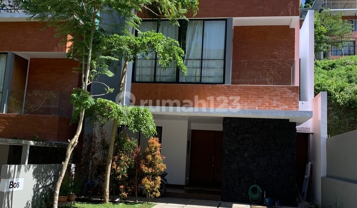 Dijual Rumah Dago Asri Terawat Siap Huni 2 Lantai