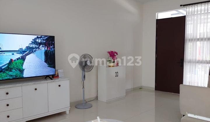 Dijual Rumah 2 Lantai Siap Huni Taman Kopo Indah