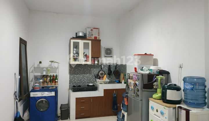 Rumah Minimalis di Sariwangi Regency 2 Nyaman dan Asri