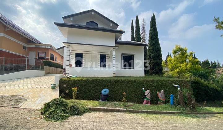 Brand New Masih Sangat Baru Siap Huni Strategis di Lotus Puncak