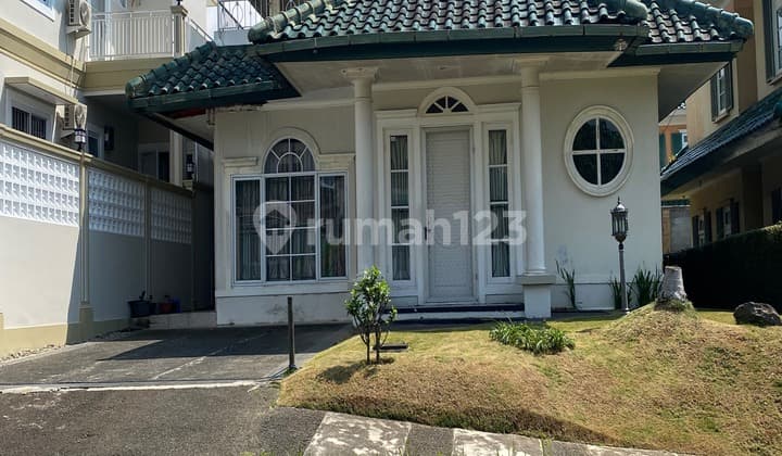 Villa Terawat Siap Huni Lokasi Strategis Di Puncak Resort