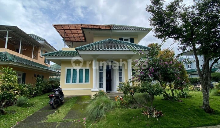 Comfortable and Neat Villa, Furnished, Strategically Located at Puncak Resort