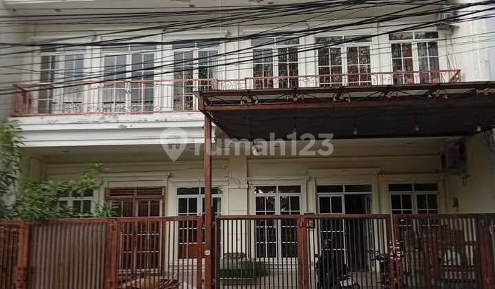 Office House for Sale in Kelapa Gading, East Jakarta