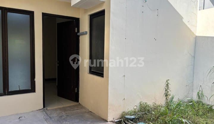 Disewakan Rumah di Green Ara Tarumajaya Bekasi