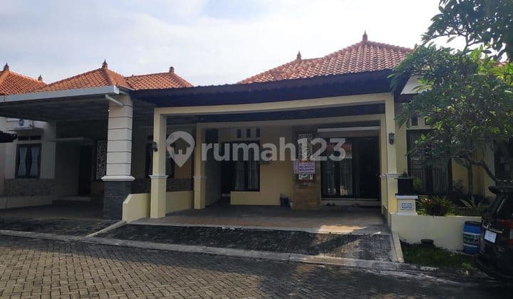 Rumah Cantik Di Beranda Bali Bsb City