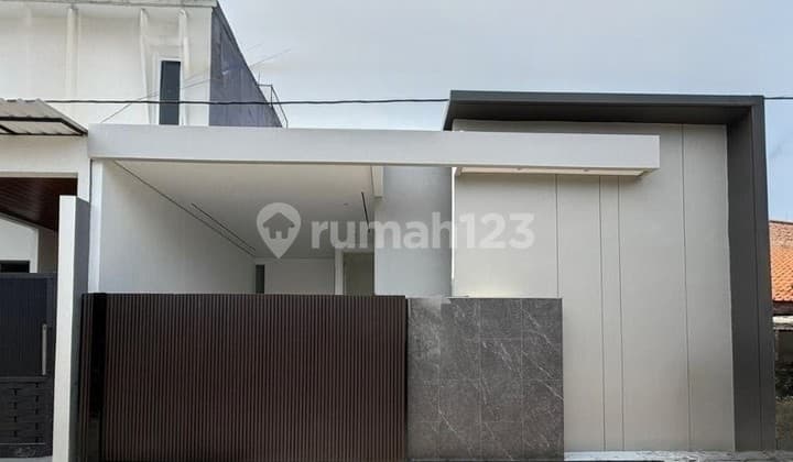 Rumah Bagus di Tanah Mas Semarang Barat