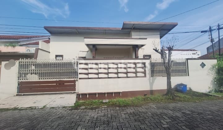 Rumah Hook di Jl Wanara Raya Pedurungan Tengah Semarang