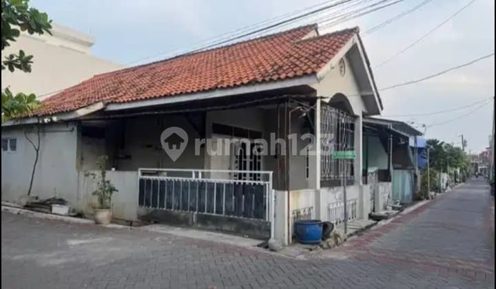 Rumah Lama Hook di Jl Sidoluhur Muktiharjo Kidul Pedurungan Semarang