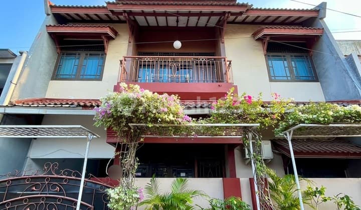 Rumah Tengah Kota di Perum Tanah Mas Semarang