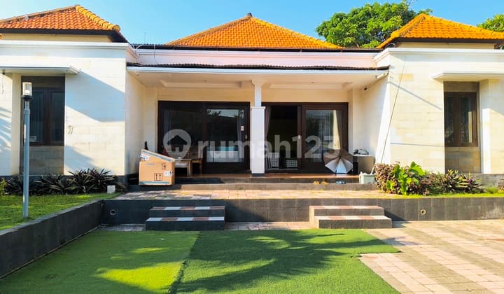 Villa Luas Murah Dekat Tempat Wisata Benoa Kuta Selatan Bali