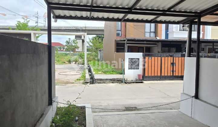 Disewakan Rumah 2 Lantai Full Furnished Siap Huni Lokasi di Gland Ciwastra Park Bandung