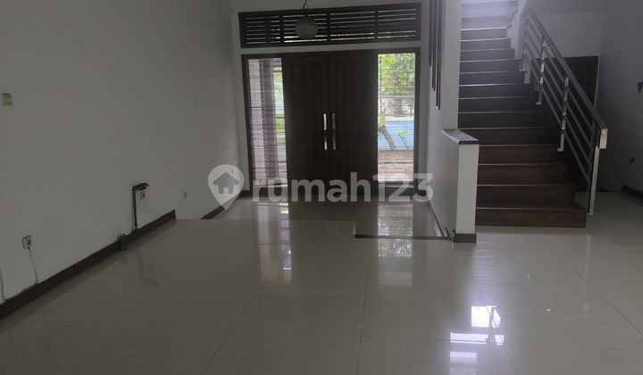 For Rent: 2-Story Minimalist House Ready to Occupy, Strategic Location in Batununggal Indah, Bandung