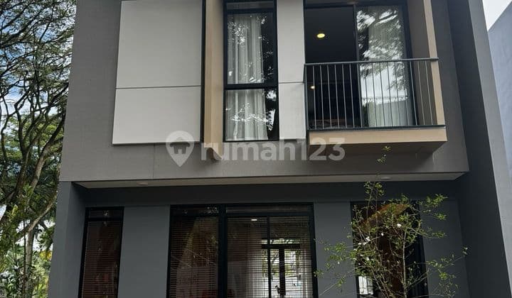 Dijual Rumah Baru 2lantai Kota Baru Parahyangan