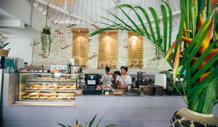 Canggu - Established Restaurant/Café Business For Sale
