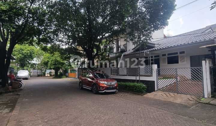 Rumah Pondok Indah One Gate Sistem Lingkungan Bagus