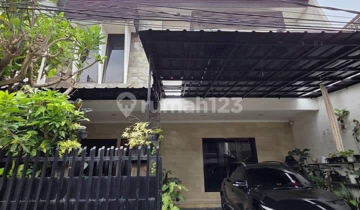 Rumah Lokasi Prime di Menteng Jakarta Pusat