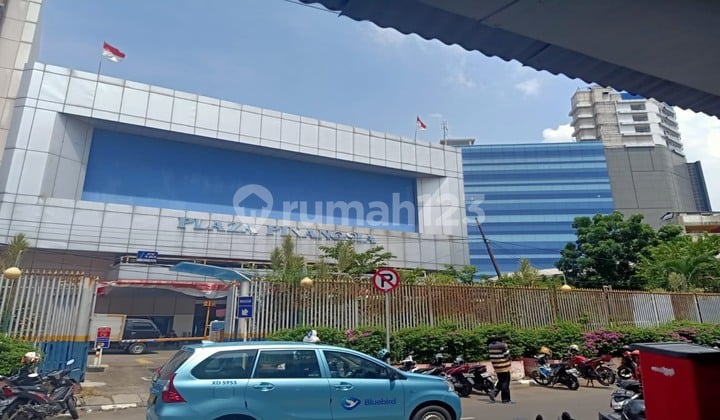 Gedung Plaza Pinangsia Murah Siap Pakai Lokasi Strategis Di Daerah Glodok Jakarta Barat