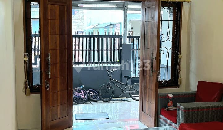 Sewa Rumah Cihanjuang Cimahi Terawat Siap Huni