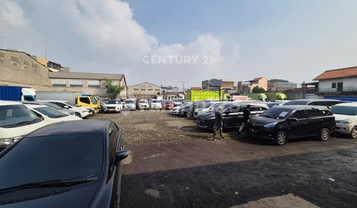 Gudang Beserta Lahan Kosong Sangat Luas di Kopo Permai