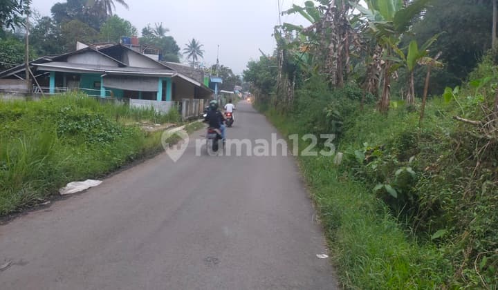 Tanah murah nempel jalan raya Lokasi rata cocok untuk bisnis