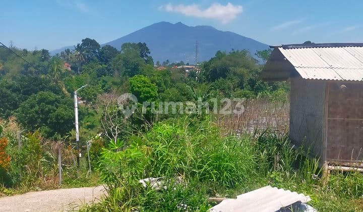 Tanah Full View 2 Gunung Sangat Strategis untuk Investasi+Villa