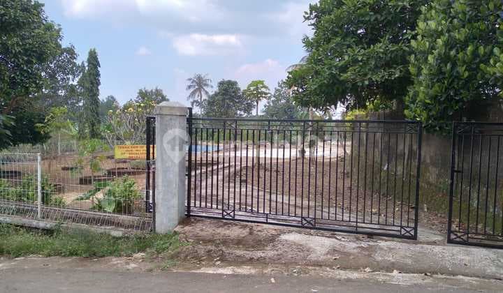 Land Already Fenced Around the Garden & Very Strategic Investment Close to Road