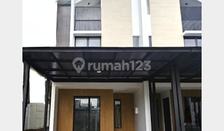 Rumah Sudah Renoved 2Lt 5X16 78M Cluster Yarra Essence Jgc Jakarta Garden City