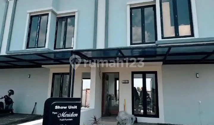 2 Stairs Cheap Near Sukodono Market 20 Minutes to Al-Akbar Surabaya