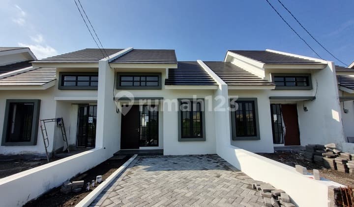 Ready-to-occupy house at low price near the Sukodono Community Health Center in Sidoarjo