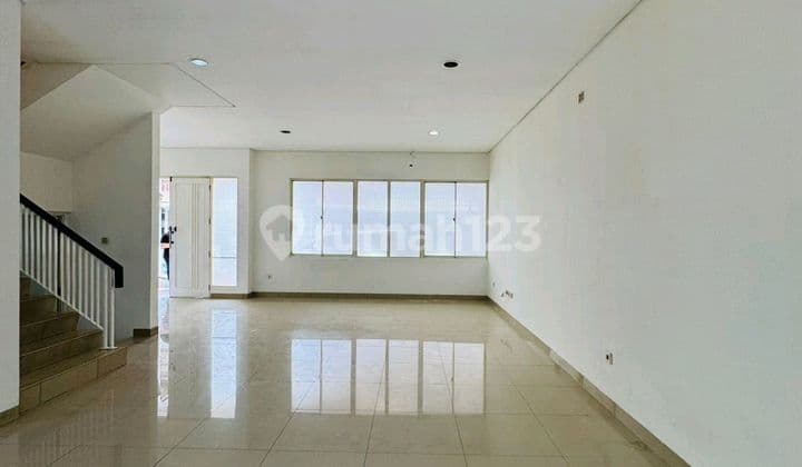 Rumah Golf Lake Residance 8X20 Cluster Atlantic City