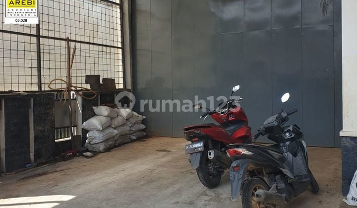 Gudang Terawat Sangat Strategis Siap Pakai di Caringin Bandung