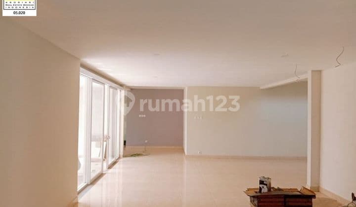 BRAND NEW LUXURIOUS HOUSE DI JAYAGIRI, LEMBANG BANDUNG