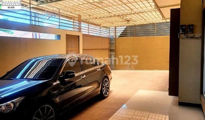 HUNIAN BARU SIAP HUNI AREA STRATEGIS DI TAMAN HOLIS INDAH, BANDUNG