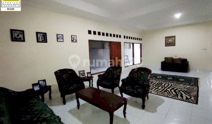 Rumah Bagus Sangat Terawat Di Cilengkrang Bandung