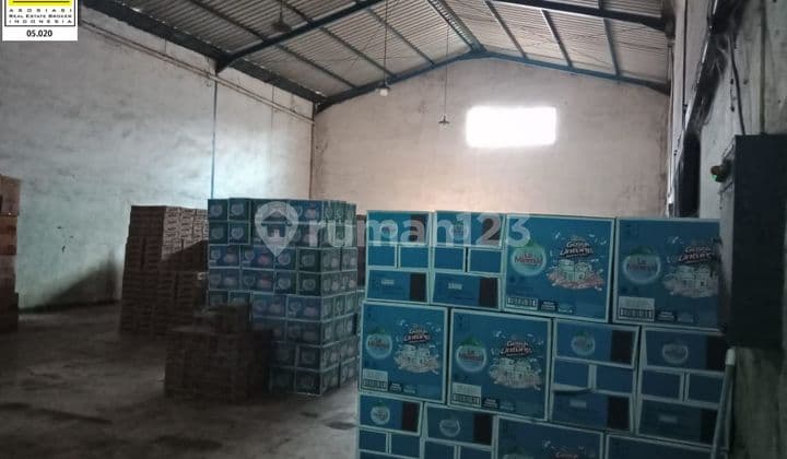 Ruang Usaha 2 Lantai Sangat Strategis Di Buah Batu Bandung