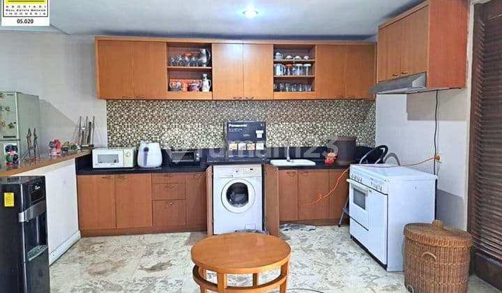 Harga Bersahabat Noh Rumah 2Lt Tengah Kota Cilandak Jakarta Selatan