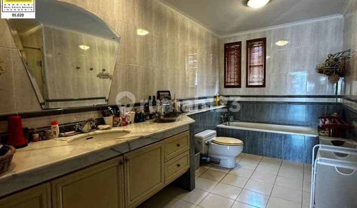 Wts Rumah Menarik Terawat Apik Setra Duta Bandung Kota